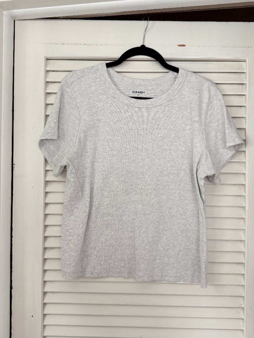 Old Navy Snug Crop T-Shirt Gray Size 2X Ribbed